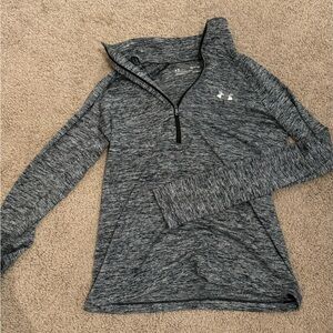 Under Armour long sleeve light weight top